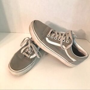 Vans‎ Men’s 5.5, Women’s 7 gray and white shoes
